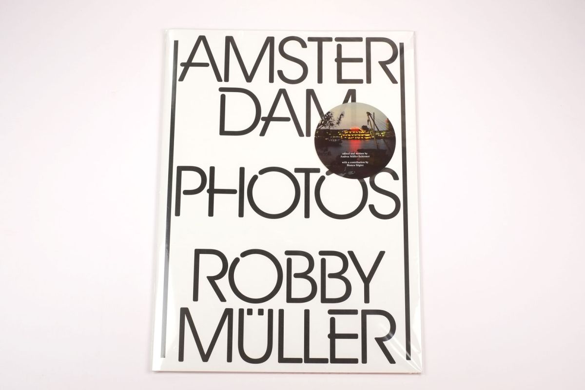 ROBBY MÜLLER / AMSTERDAM PHOTOS roma440-00-1200x.jpg
